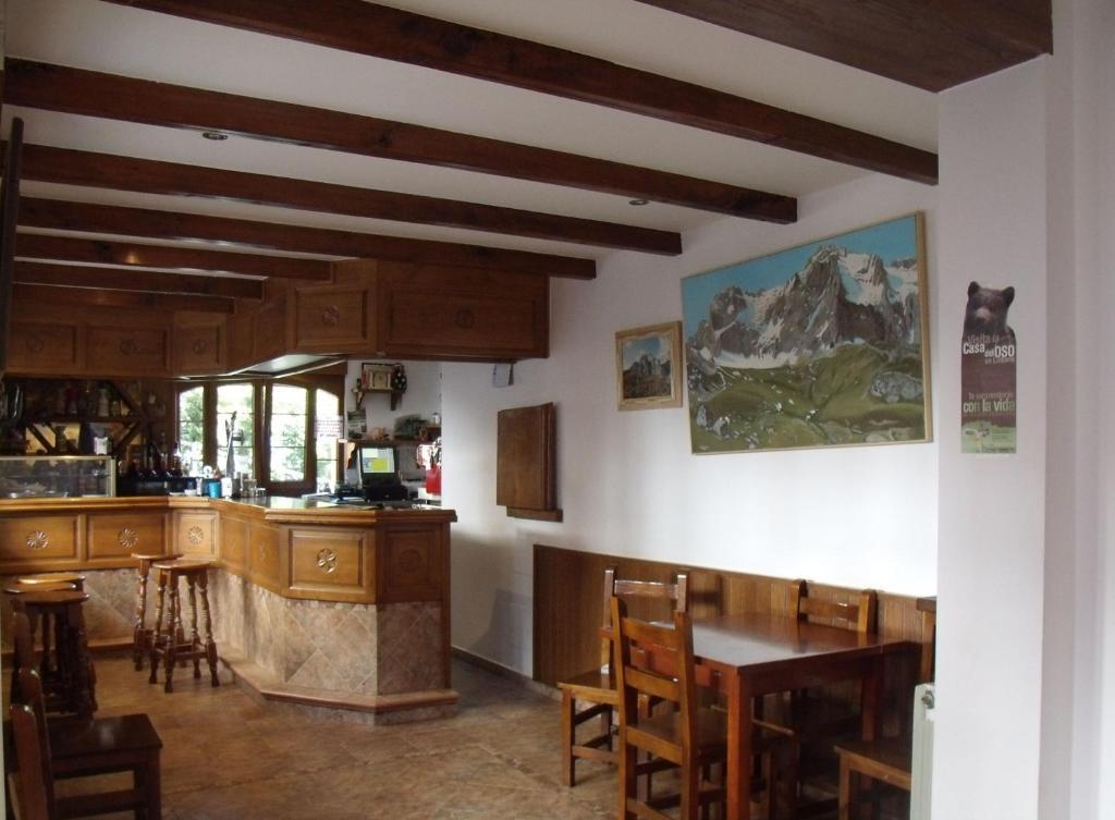 Hostal Nevandi Espinama Bagian luar foto