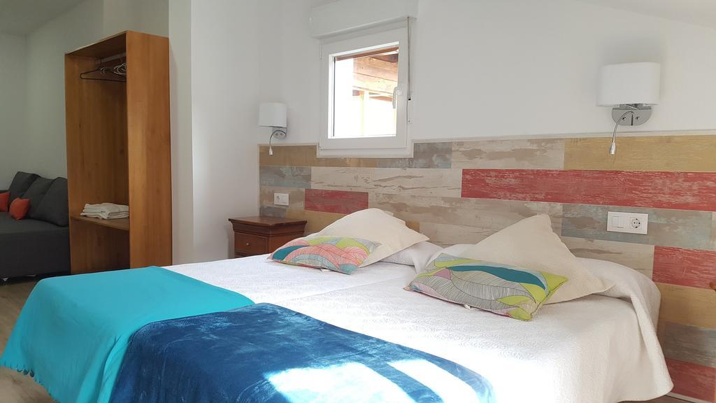Hostal Nevandi Espinama Bagian luar foto