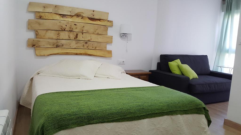 Hostal Nevandi Espinama Bagian luar foto